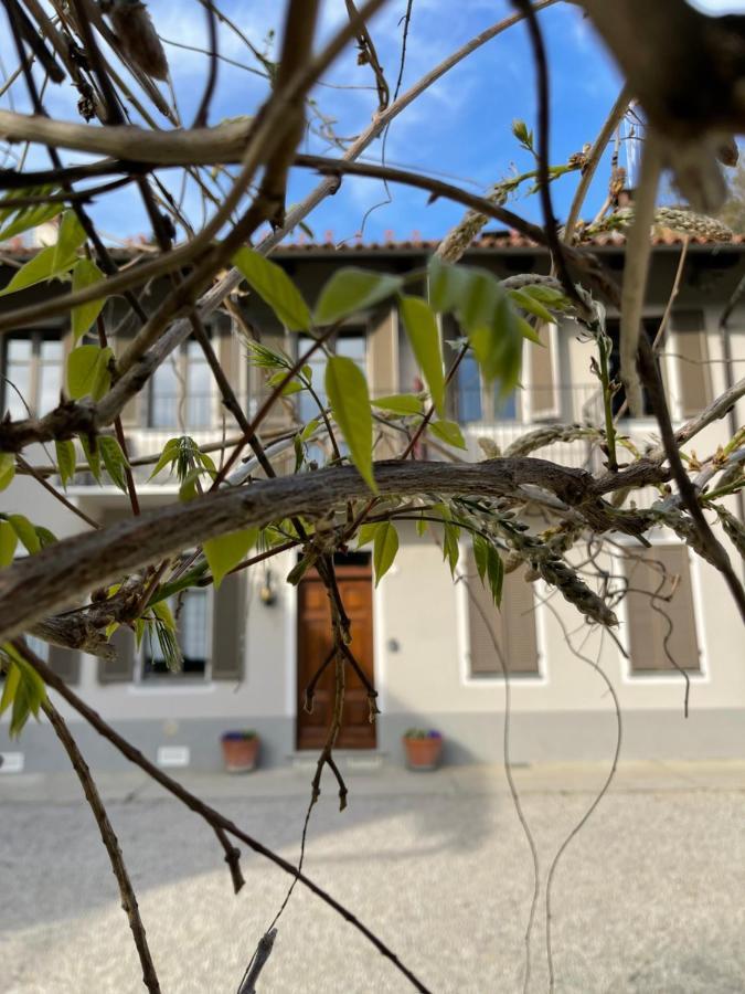 Al Laghetto La Morra Bed & Breakfast Exterior foto