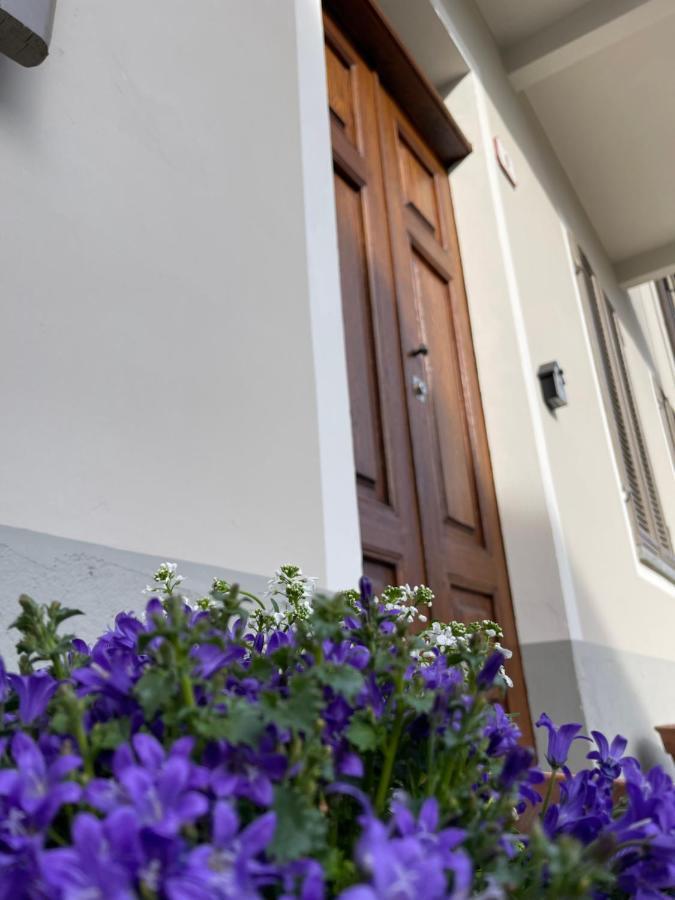Al Laghetto La Morra Bed & Breakfast Exterior foto