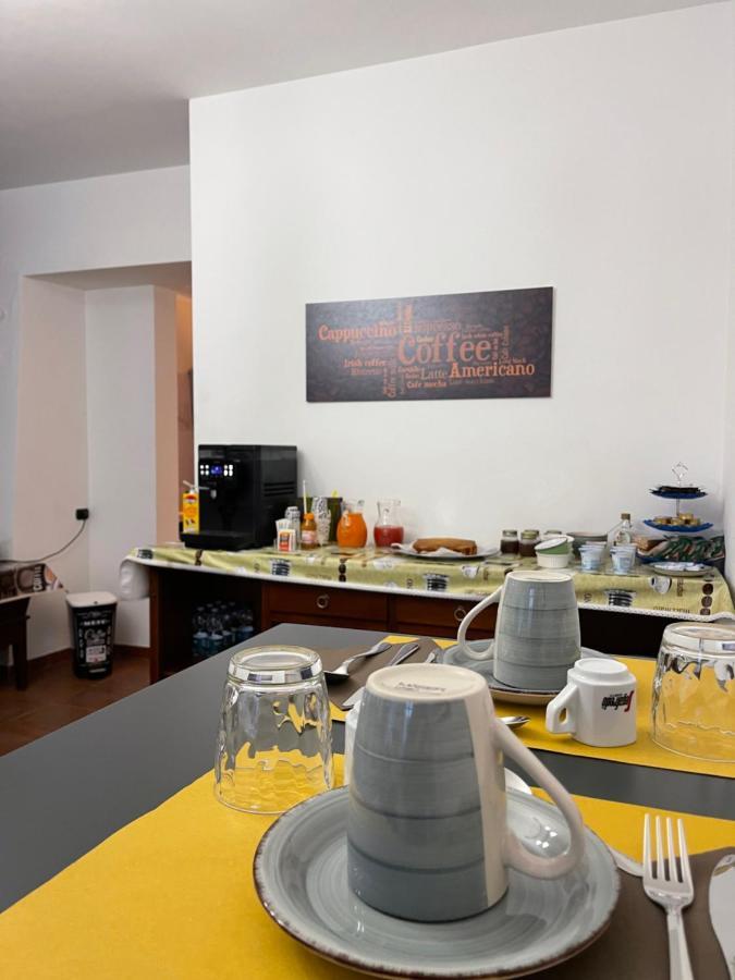 Al Laghetto La Morra Bed & Breakfast Exterior foto